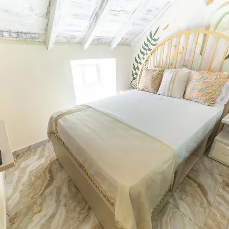 Sublime Hotel